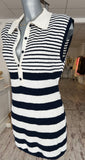 Robe à rayure bleue marine