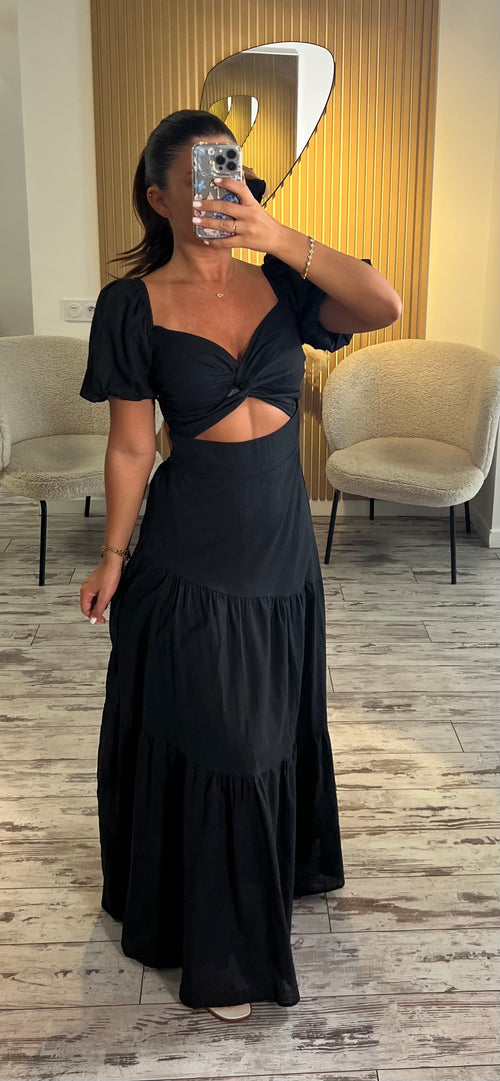 Longue robe à noeud noir