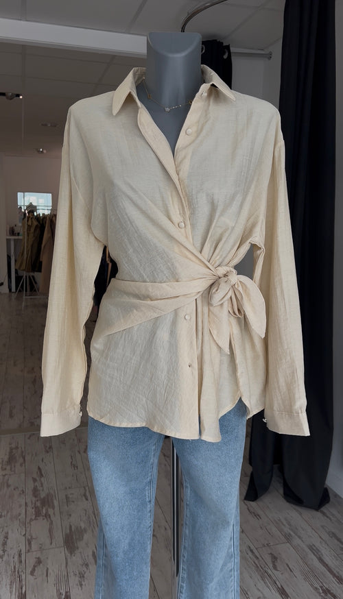 Chemisier beige noeud